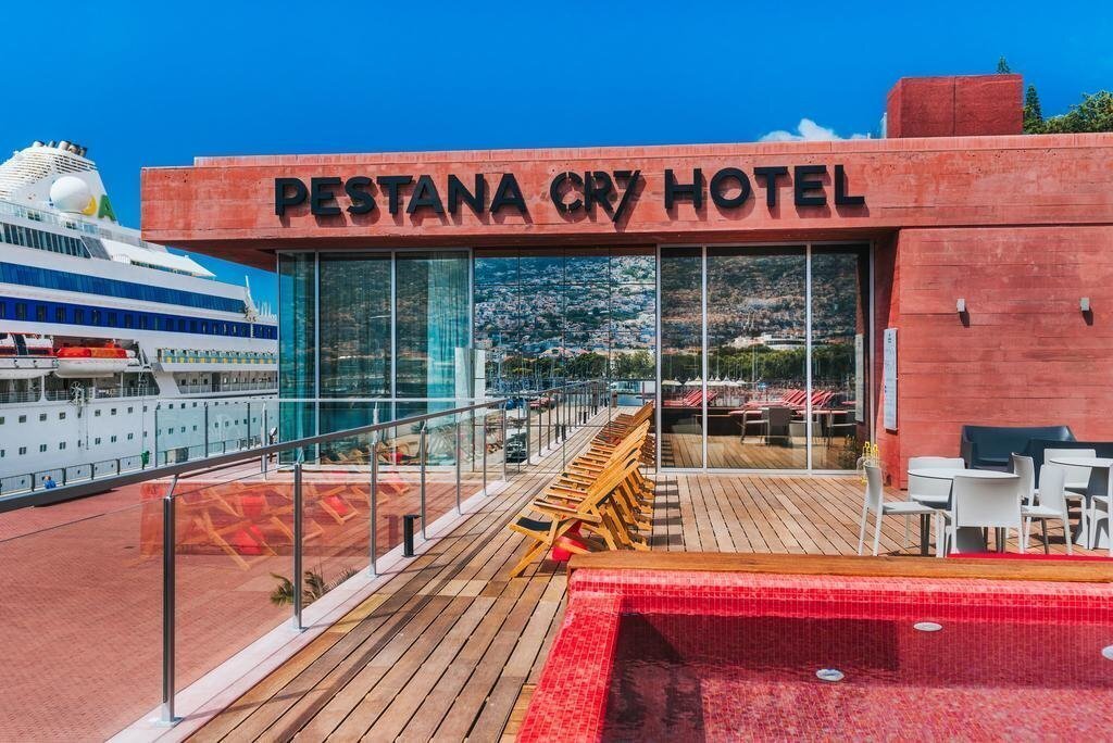 Imaginea Pestana Cr7 Funchal Lifestyle Hotels 4*