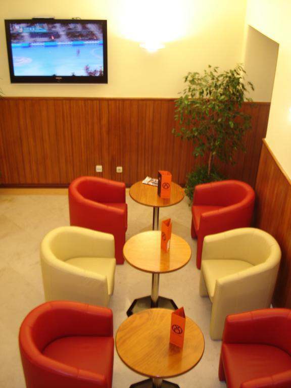 Imaginea Residencial Lar Do Areeiro 1*