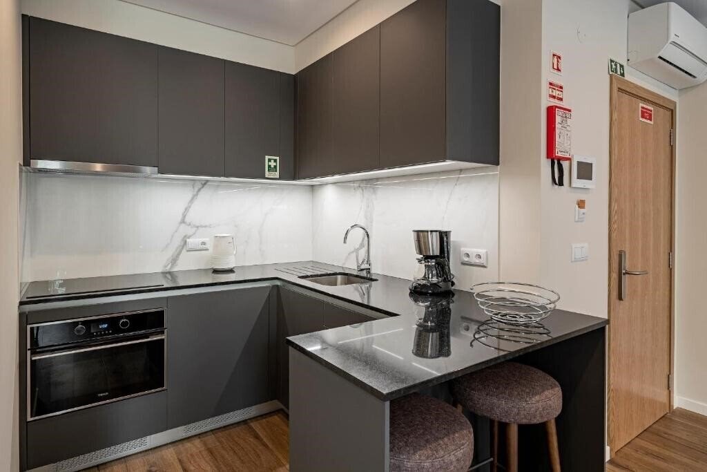 Изображение Monumental Plaza by Petit Hotels 4*