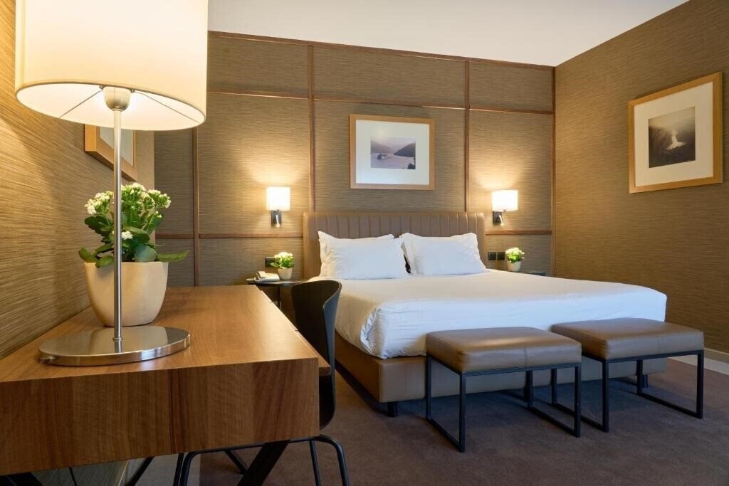 Фото Quality Inn Portus Cale 4*