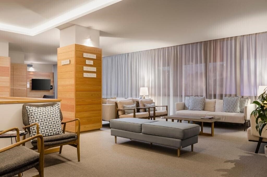 Изображение Cliphotel Gaia Porto 3*