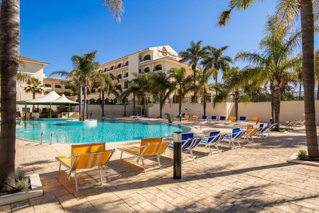 Отель Mirachoro Praia 4*
