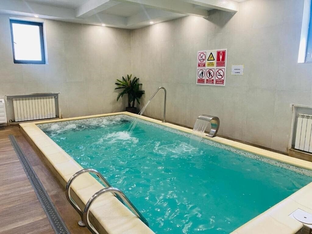 Imaginea Hotel Bulevard Predeal 3*