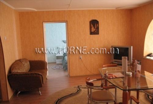 Hotel Twins Apart Hotel 4*