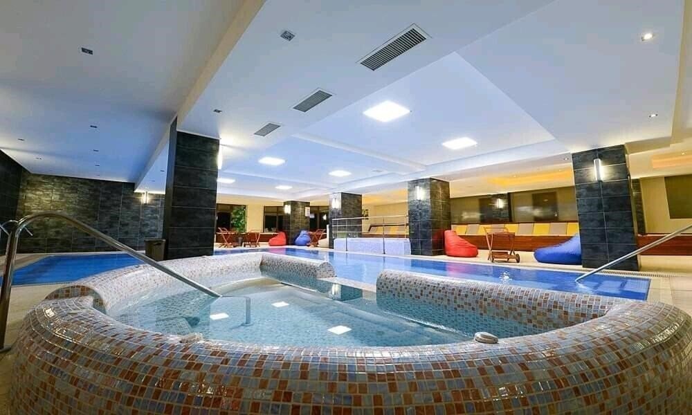 Fotografie Escalade 4*