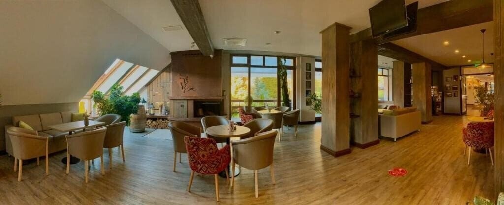 Imaginea Escalade 4*