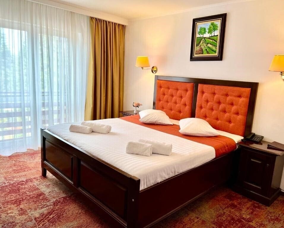 Fotografii Piatra Mare 4*