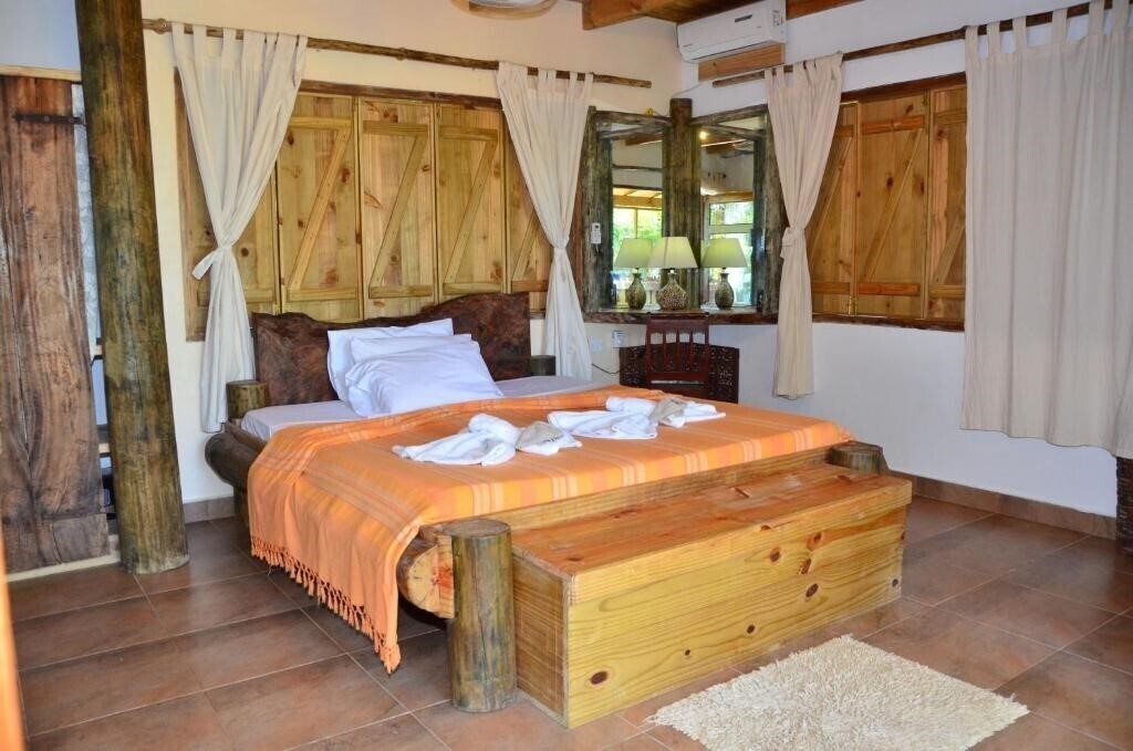 Imaginea Kaz Ladouceur 3*