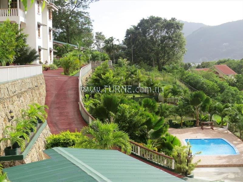 Отель La Fontaine Holiday Apartment 2*