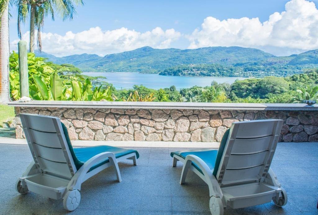 Hotel Anse Soleil Beachcomber 4*