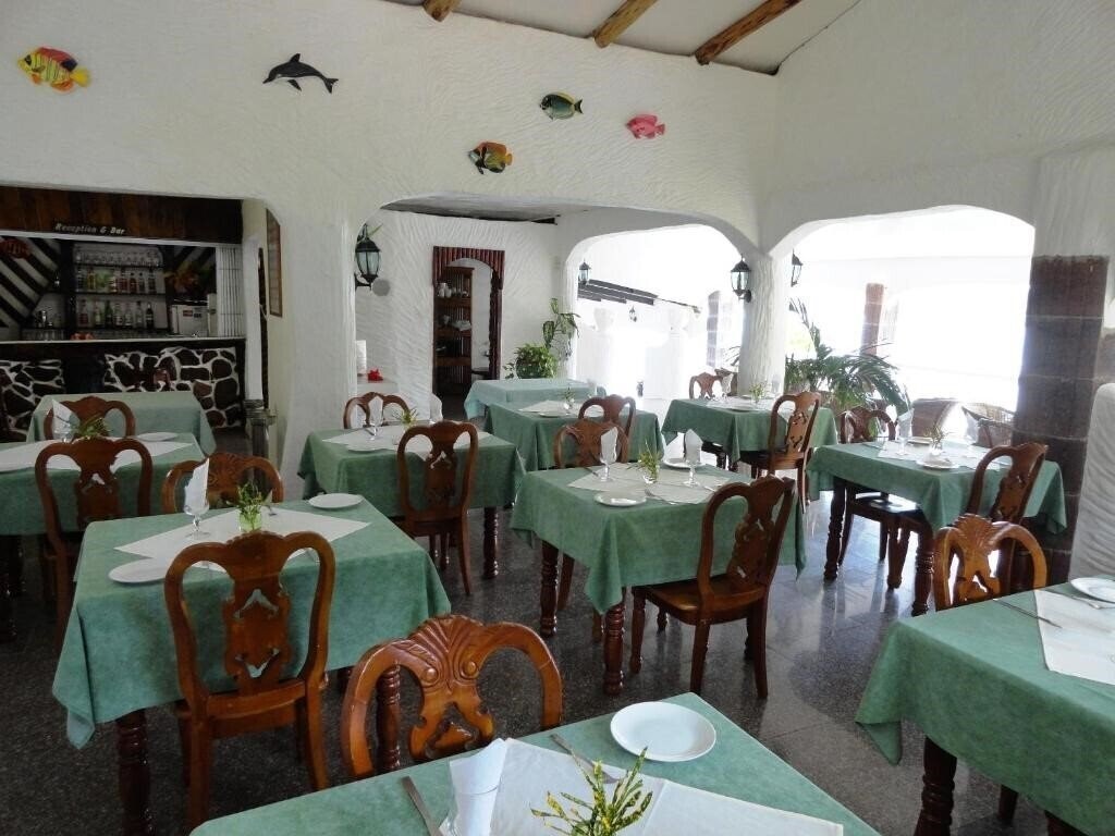 Imaginea Lazare Picault 2*