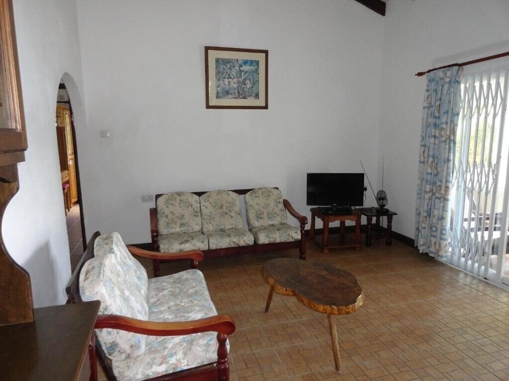 Imaginea Lazare Picault 2*