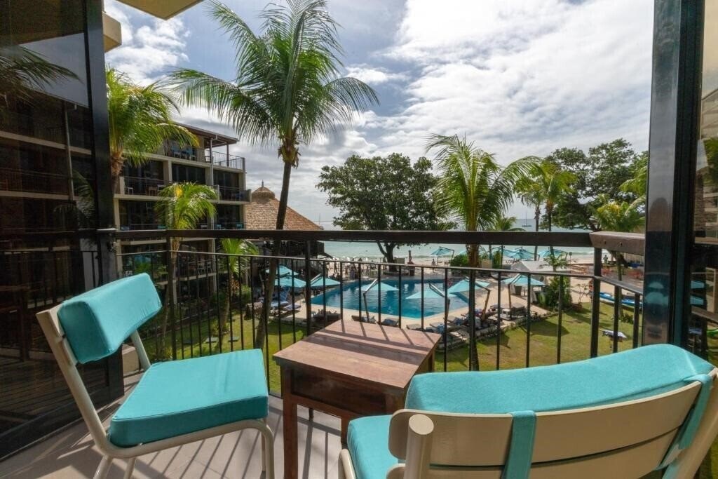 Изображение Coral Strand Hotel 4*