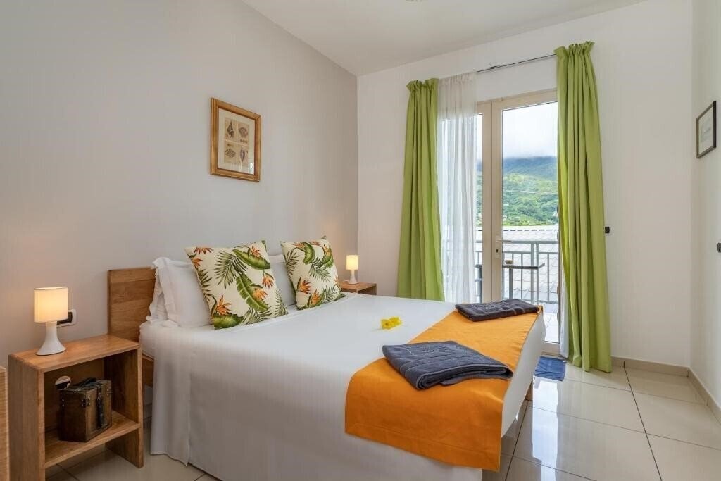 Fotografii Villa Roscia 2*