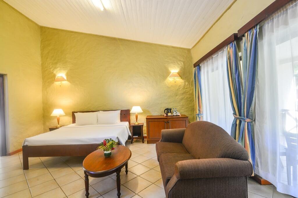 Fotografie Berjaya Praslin Beach Resort 3*