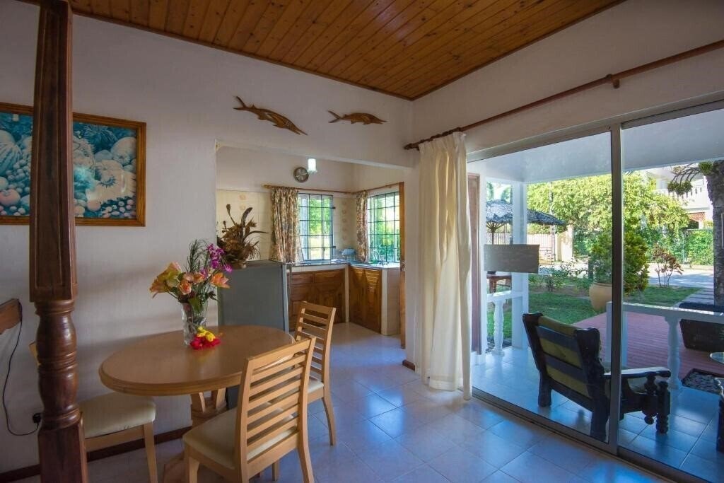 Imaginea Le Tropique Villa 2*