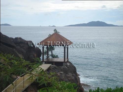 Hotel Rocky Bay Villa 4*