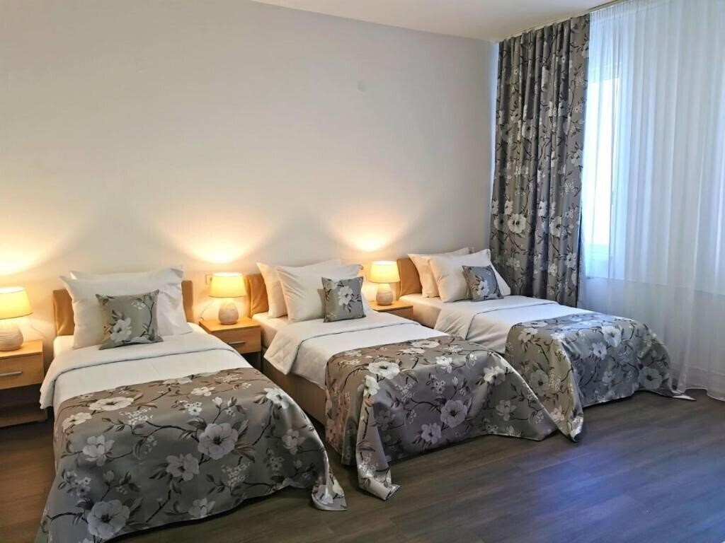 Fotografie N Hotel 3*