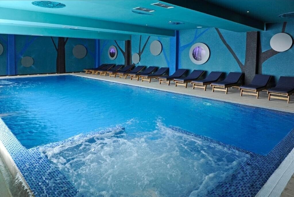 Imaginea Kraljevi Cardaci 4*