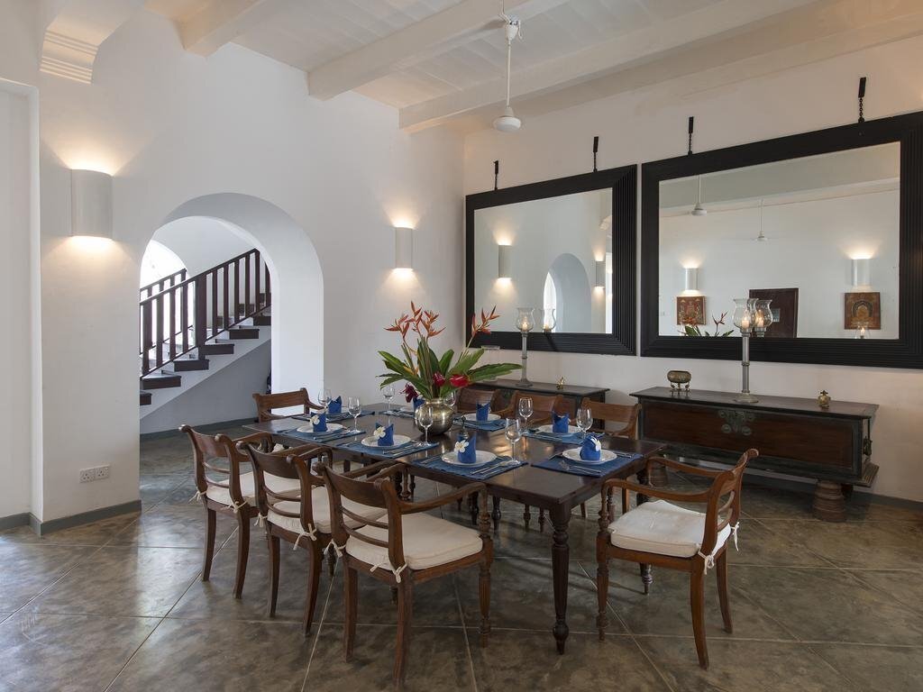 Imaginea Ambassador'S House 4*