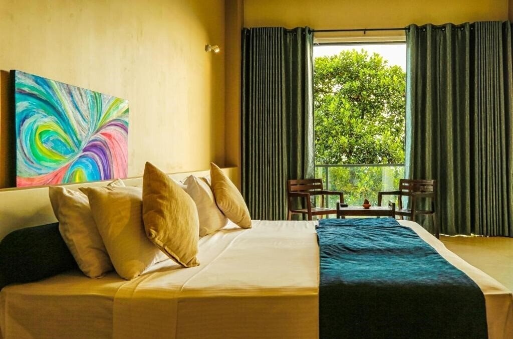 Картинка Oak Ray Tea Bush 4*