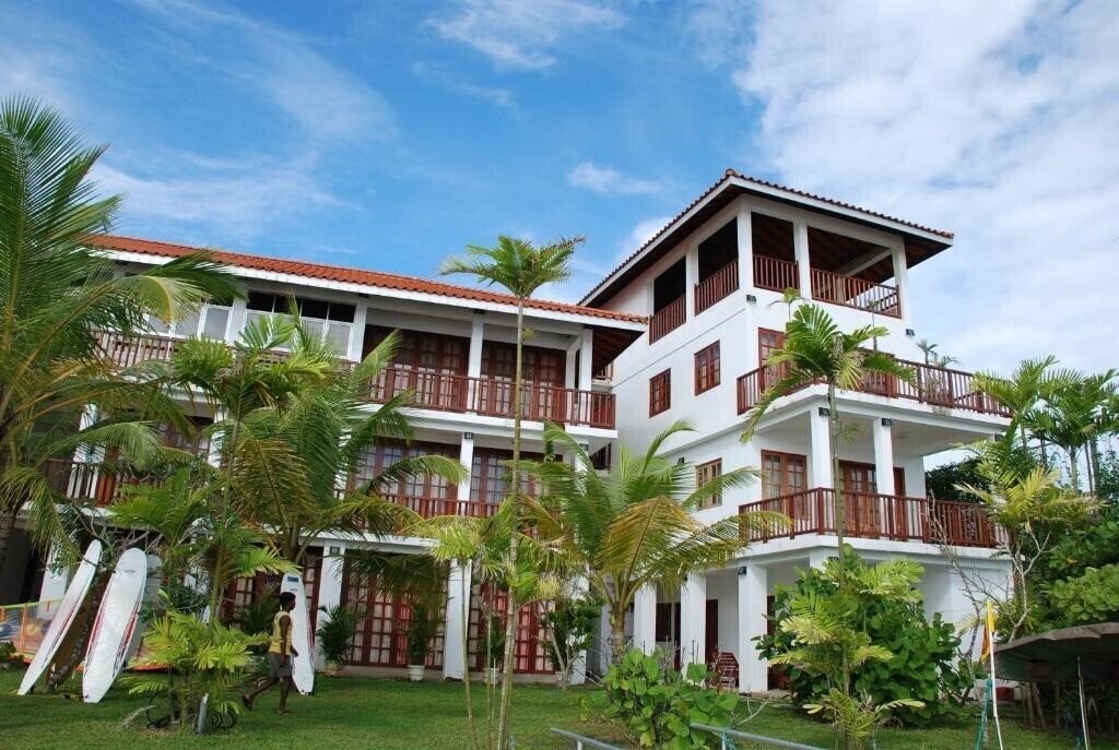 Hotel Marina Bentota 3*