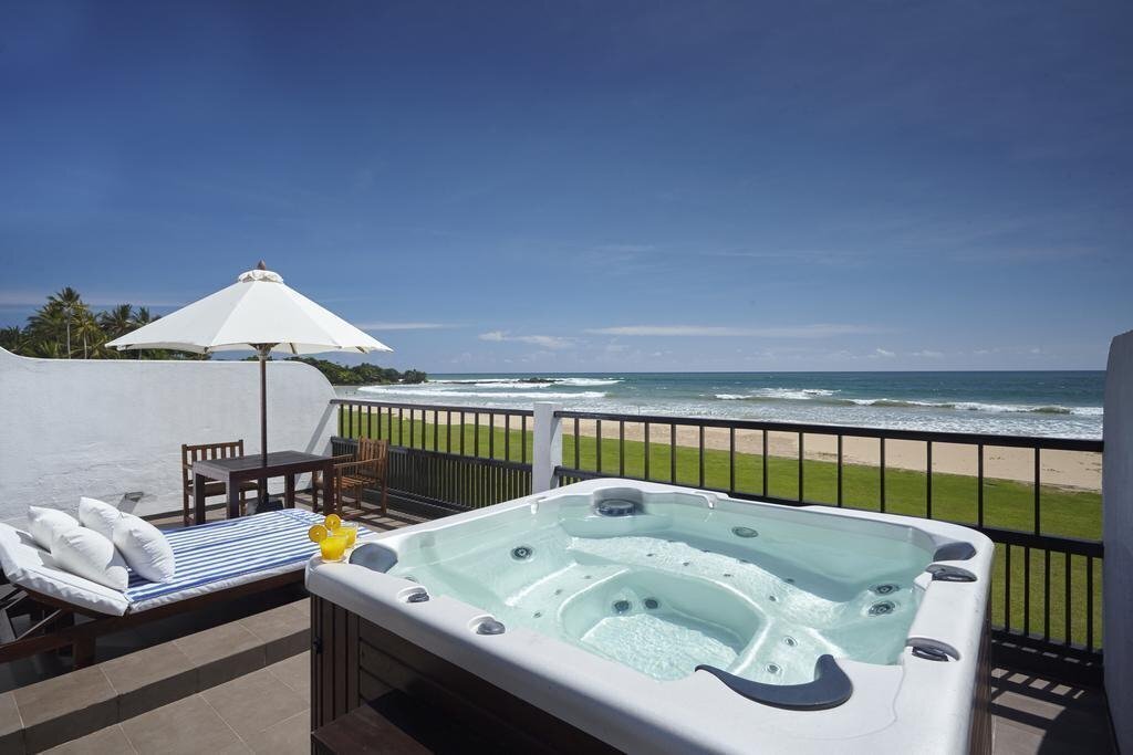Imaginea Ekho Surf (ex. The Surf Bentota) 4*