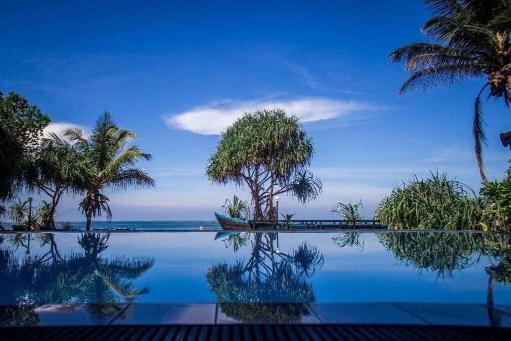 Hotel Serendib Beach Hotel 3*