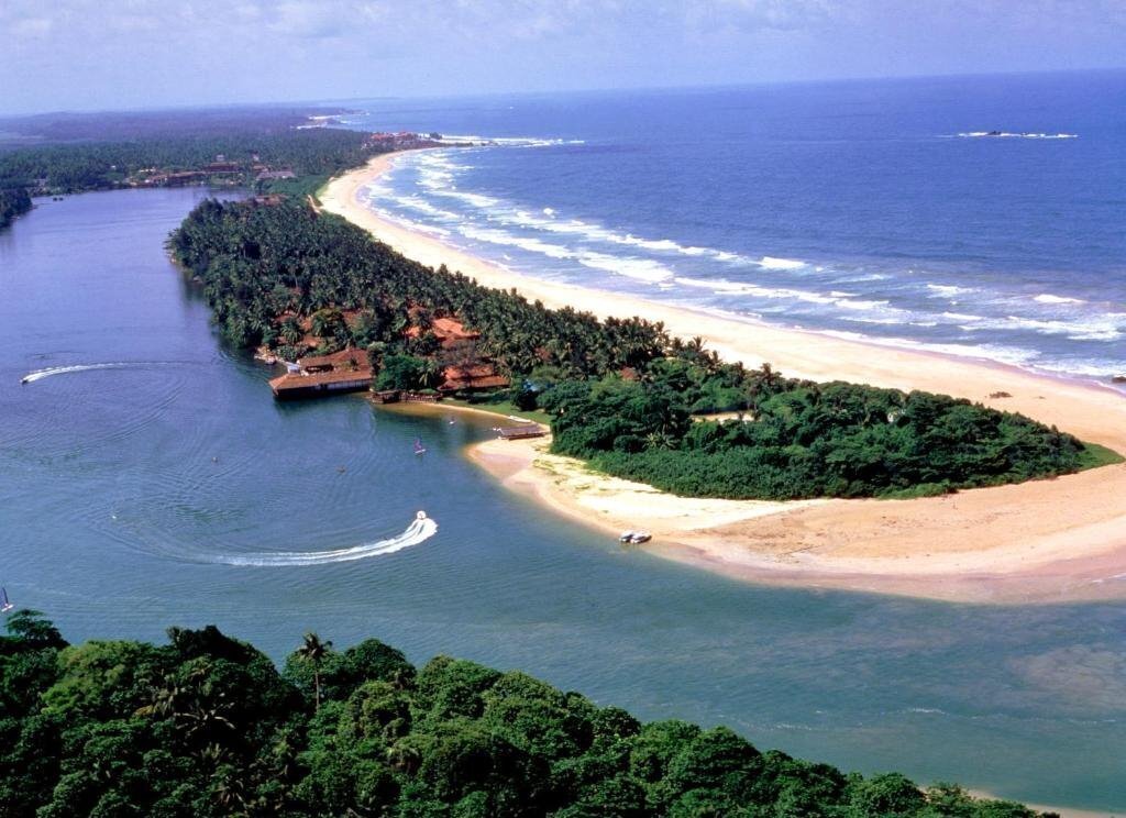 Hotel Club Bentota 3*