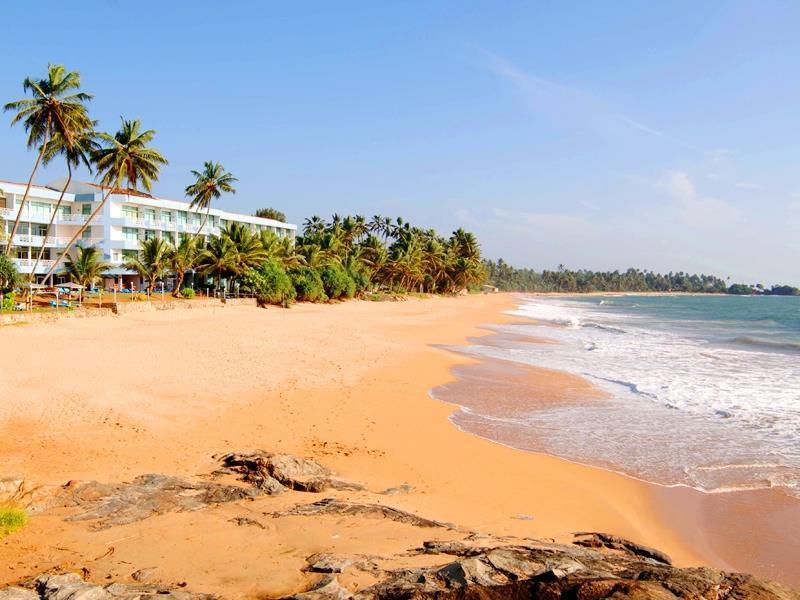 Imaginea Induruwa Beach Resort 3*