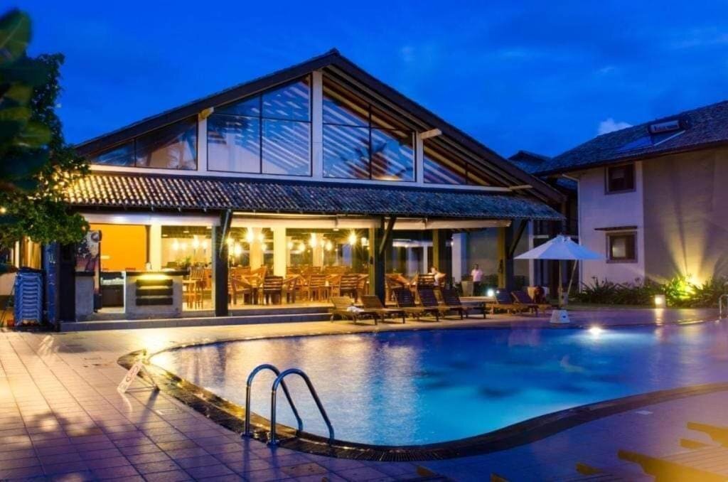 Hotel Kamili Beach Villa 4*