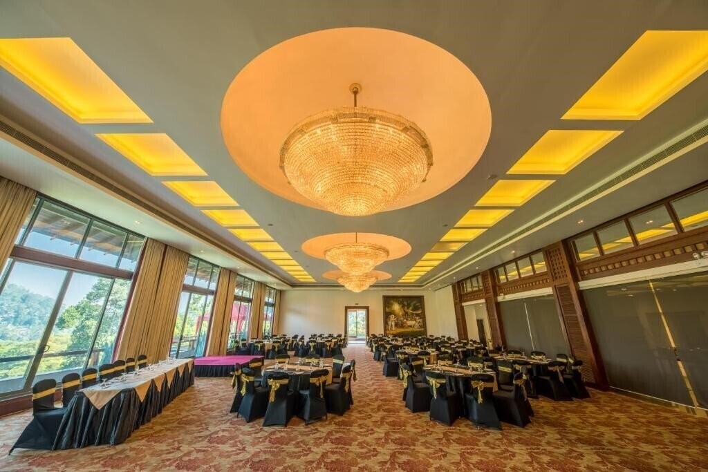 Imaginea Earl'S Regent Kandy 4*