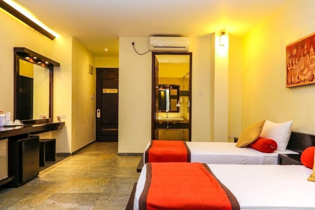 Imaginea Oak Ray City Hotel 3*