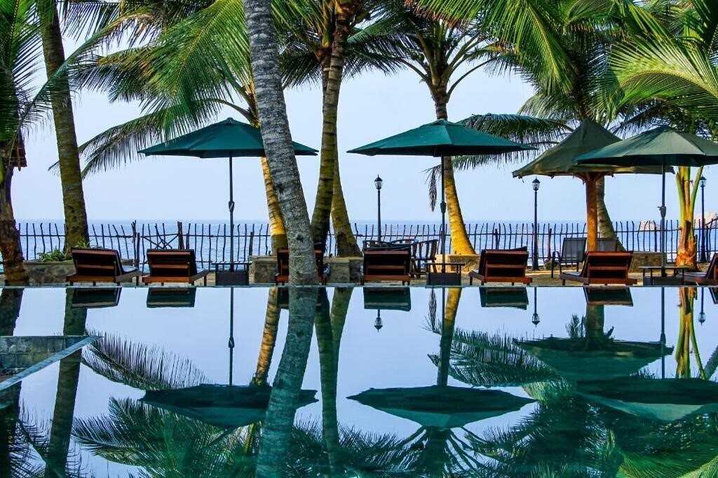 Картинка Hikka Sandy Pearl Beach Resort (ex. Fnr Villa) 3*