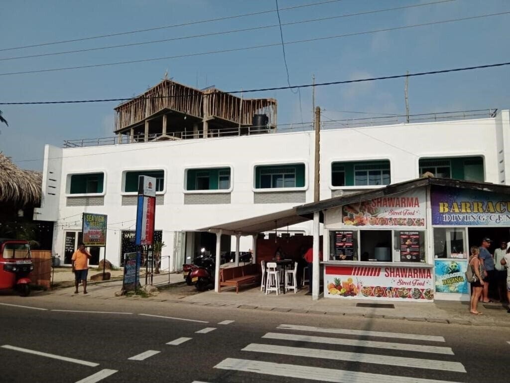 Hotel Sea View Apartments Hikkaduwa 2*