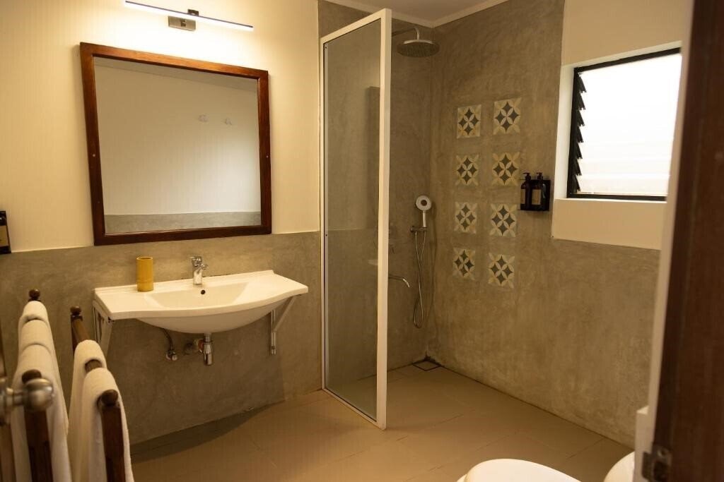 Fotografie Neevana Boutique Hotel Hikkaduwa 4*