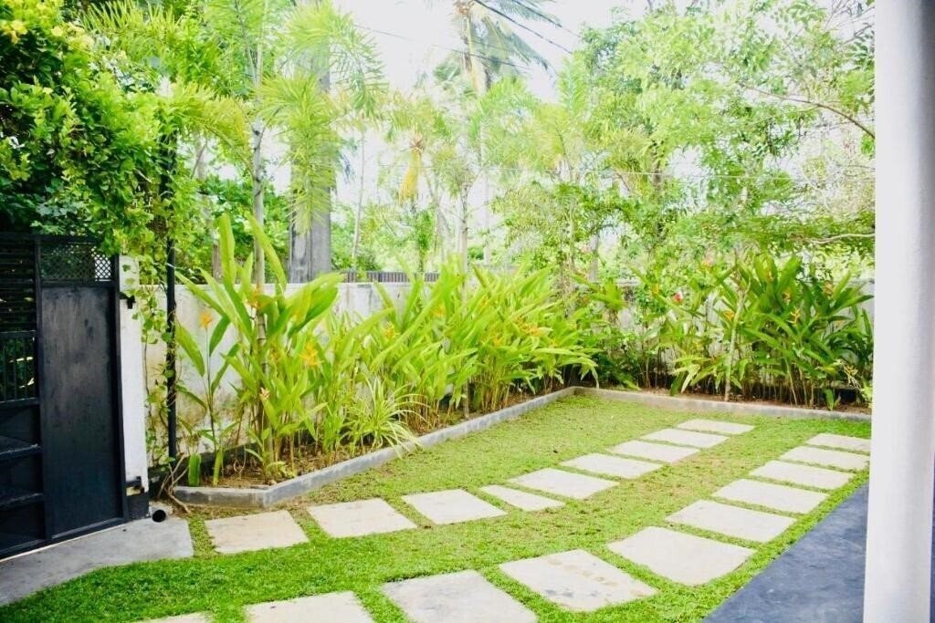 Imaginea White Horse Hikkaduwa 3*