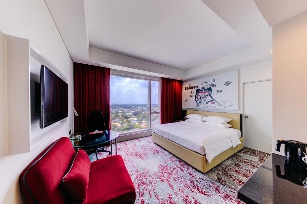 Hotel Cinnamon Red Colombo 3*