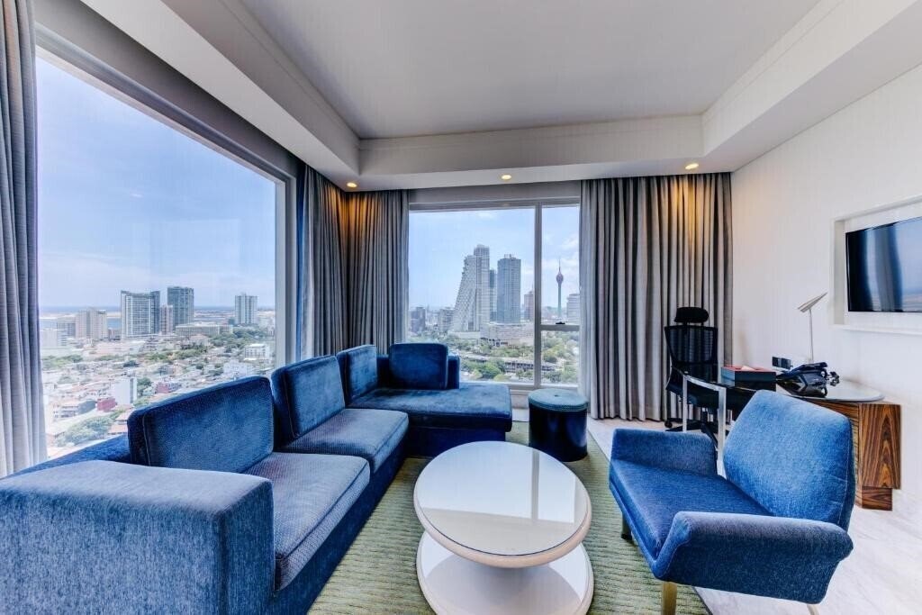 Fotografie Cinnamon Red Colombo 3*