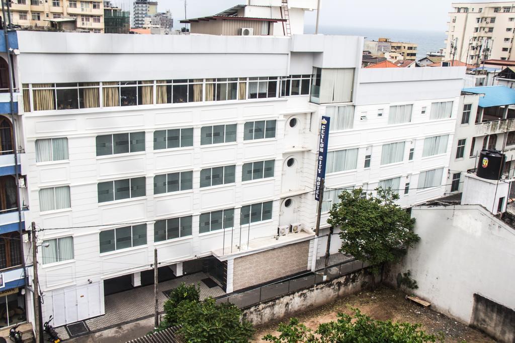 Отель Ceylon City Hotel 3*