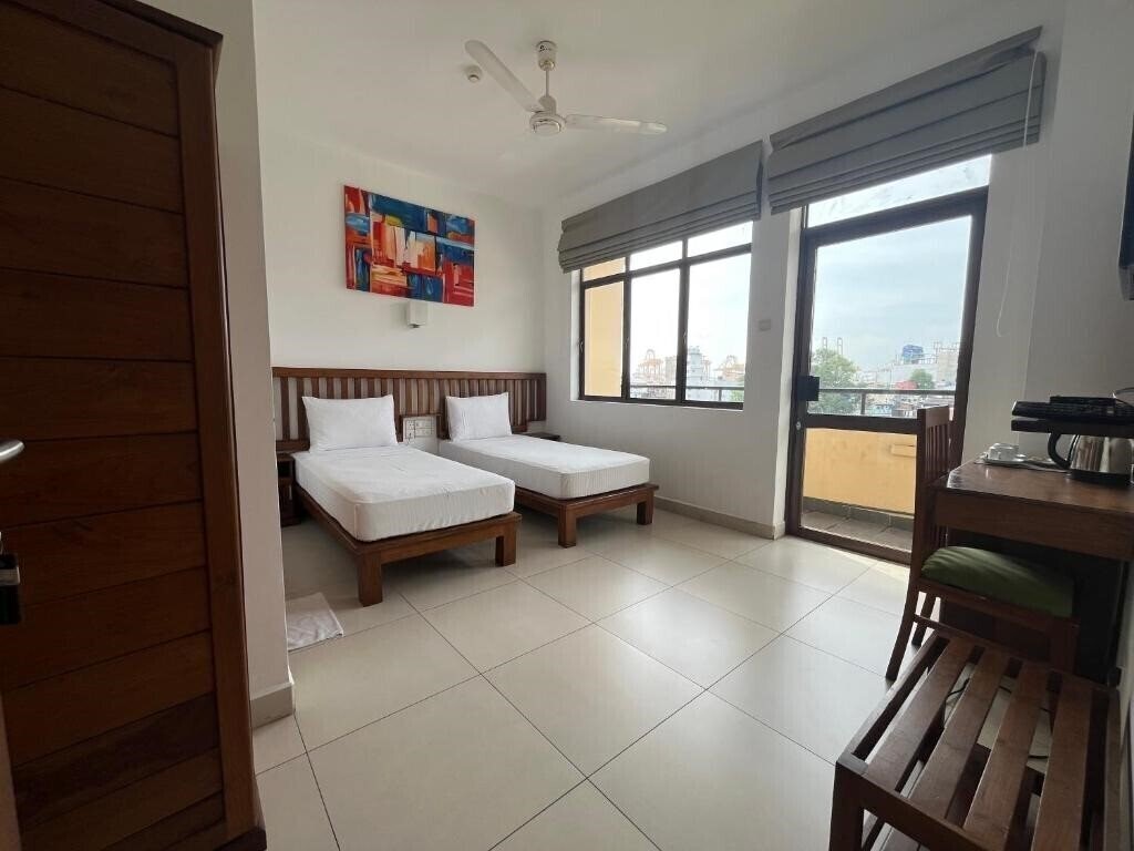 Fotografii Port View City Hotel 3*