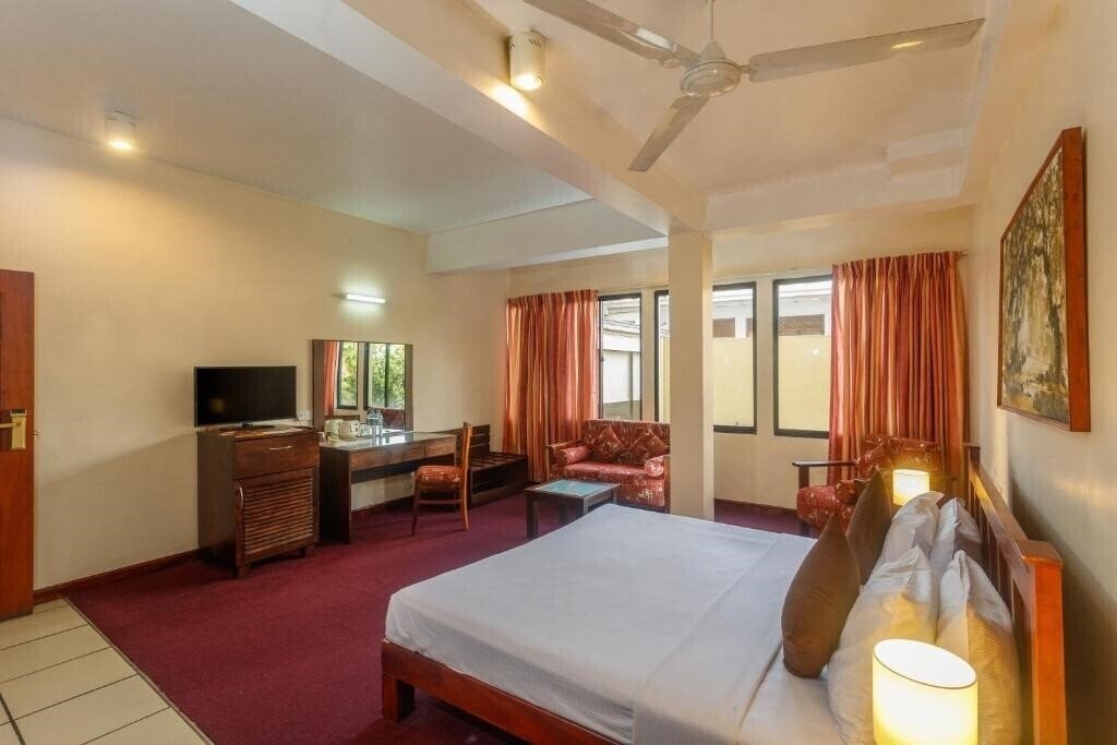 Fotografii Janaki 3*