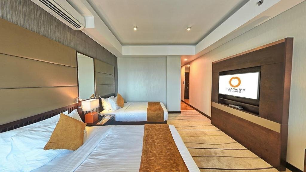 Изображение Mandarina Colombo 1*
