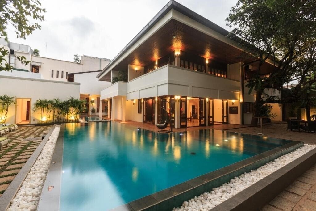 Отель Colombo Court Hotel & Spa отель без категории