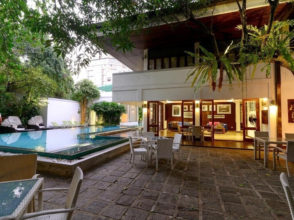Картинка Colombo Court Hotel & Spa отель без категории