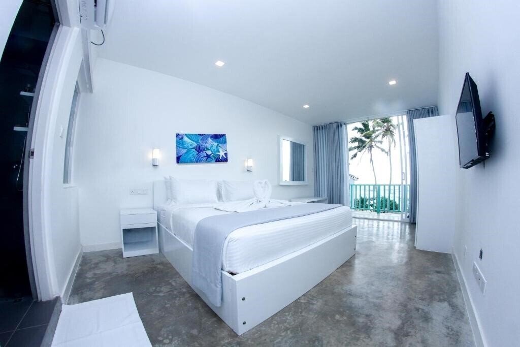 Отель Somerset Mirissa Beach 3*