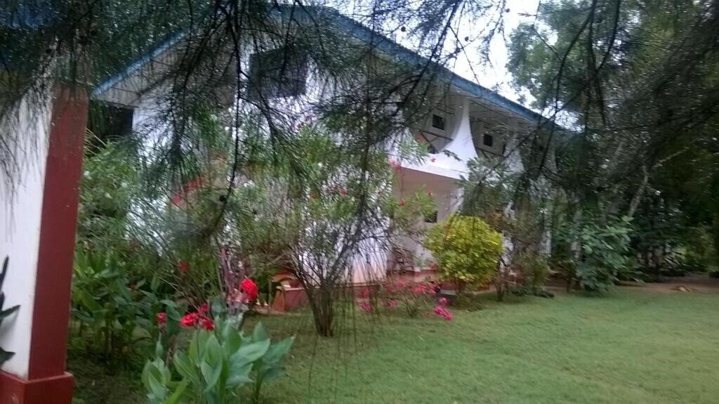 Изображение Nilaveli Crystal Blue Hotel 3*