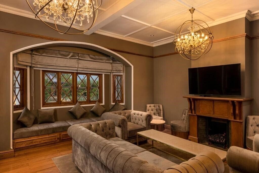 Imaginea The Bellwood Manor 2*