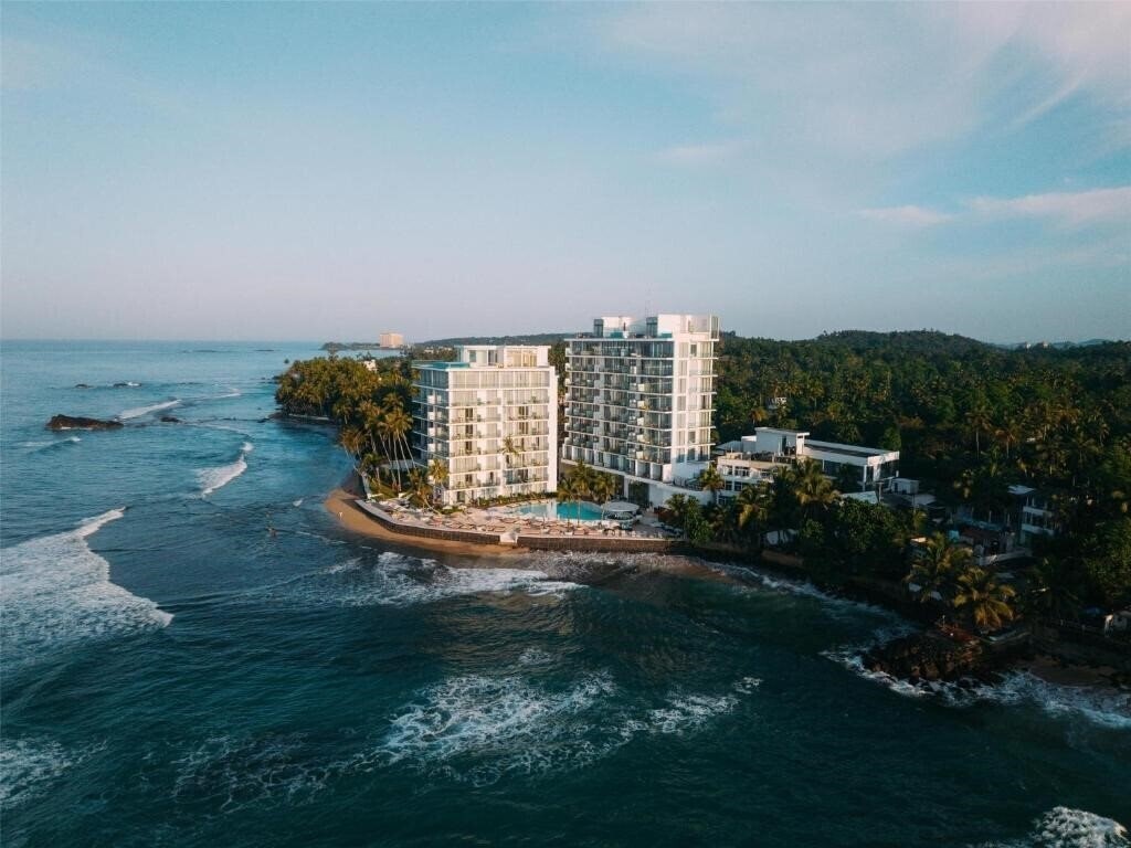 Imaginea Radisson Collection Resort Thalpe 5*