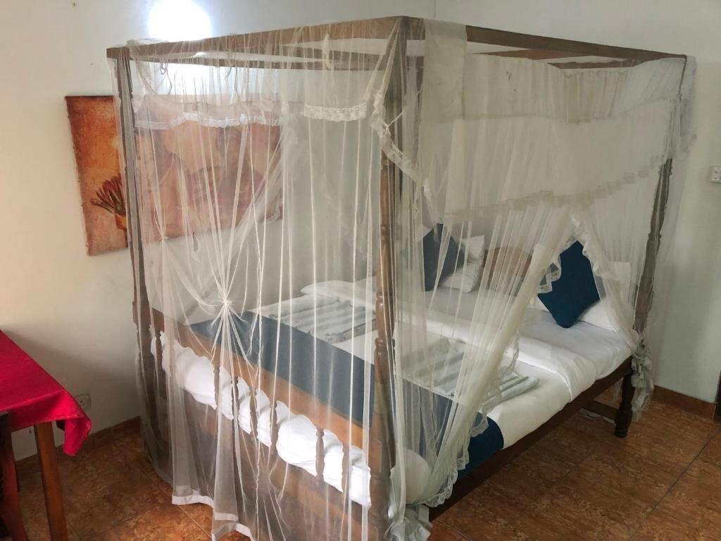 Imaginea Serendipity Beach Hotel 3*